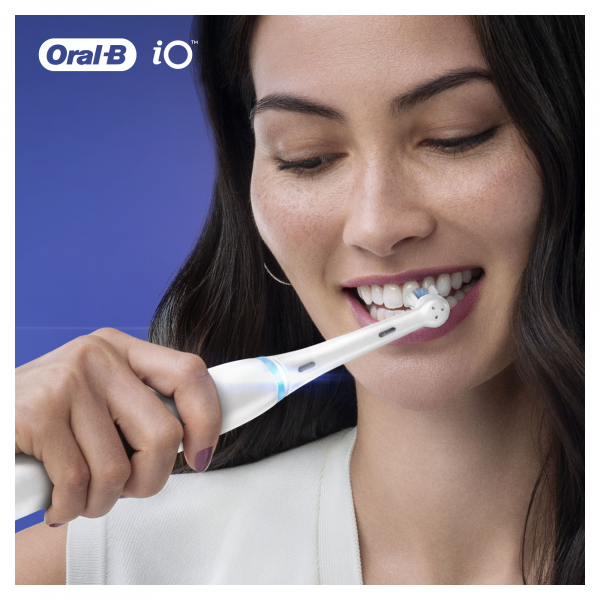 Oral-B iO Ultimate Clean White zapasowa głowica, 4 szt.