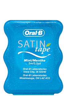 Oral-B Satin Floss Mint o smaku mięty, 25 m